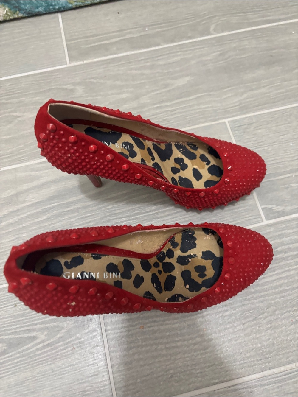 Red Studded Women's stilettos with Leopard Insole - Picture 2 of 6